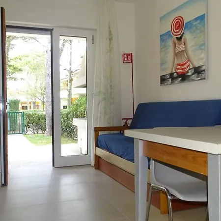 Charming With Private Garden Bibione