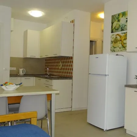Charming With Private Garden Villa *